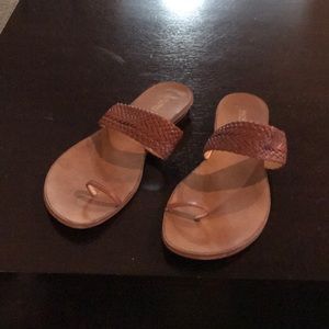 Ladies sandals